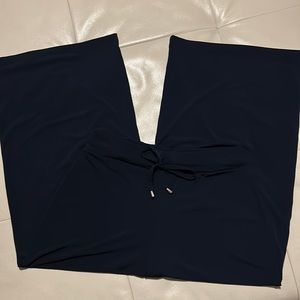 Jones New York size small/petite navy wide leg dress pants!drawstring waist.